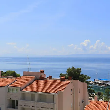 Apartament By The Sea Brela, Makarska - 20598 *
